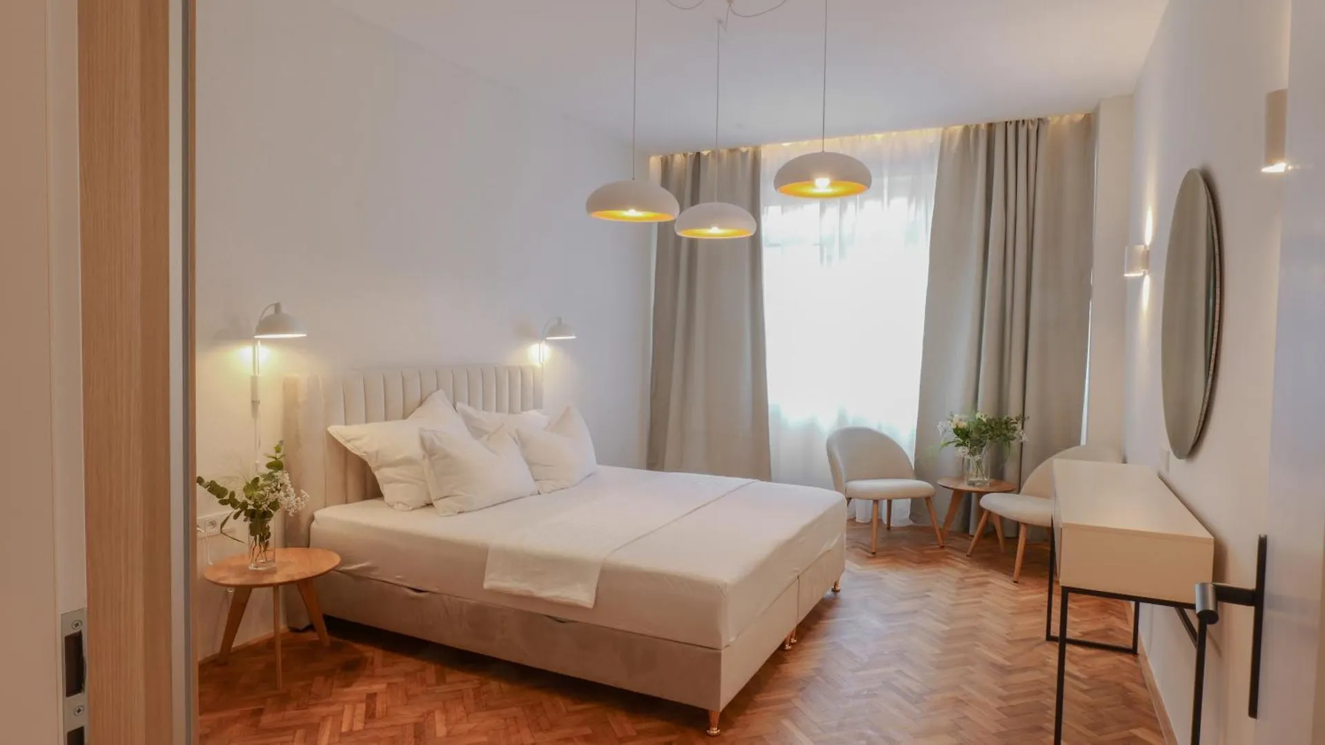 Royal Apartment On Wenceslas Square براغ جمهورية التشيك