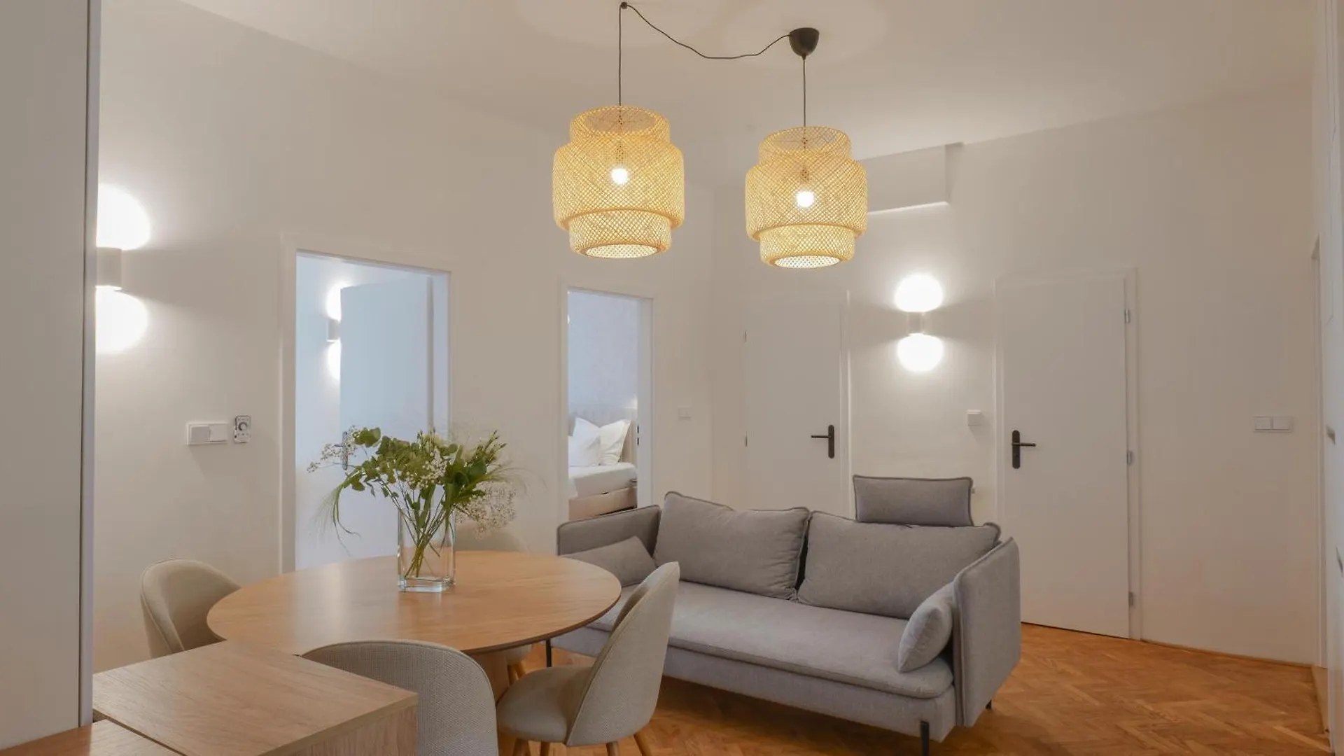 Royal Apartment On Wenceslas Square براغ